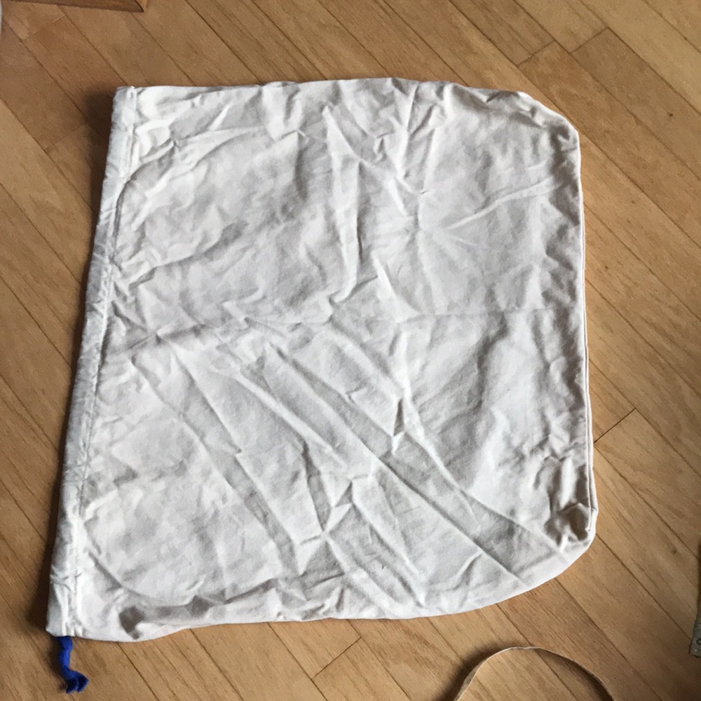 Authentic LOUIS VUITTON dust bag - Picture 3 of 5